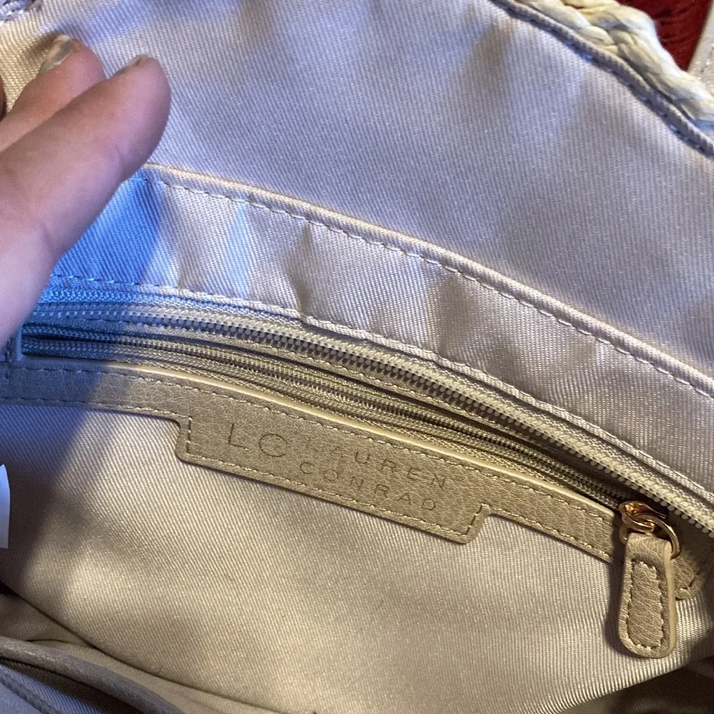 Lauren Conrad woven bag - Picture 3 of 9
